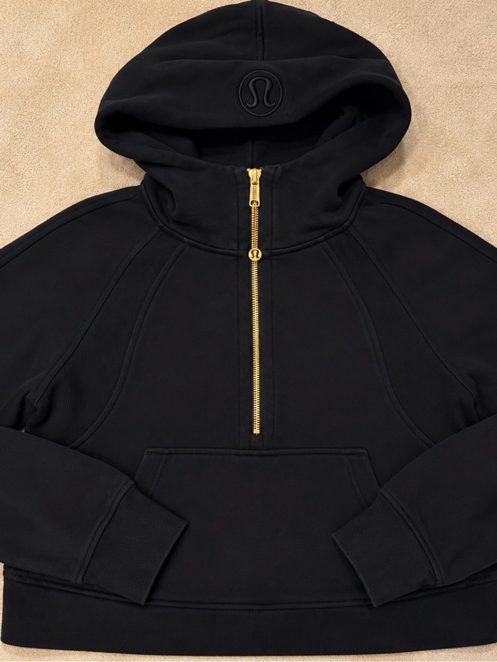 lululemon athletica women’s Black Half-Zip Hoodie Sweater xs/s